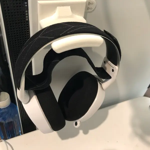 Arctis 7 Headphone Mount (The Duckbill)