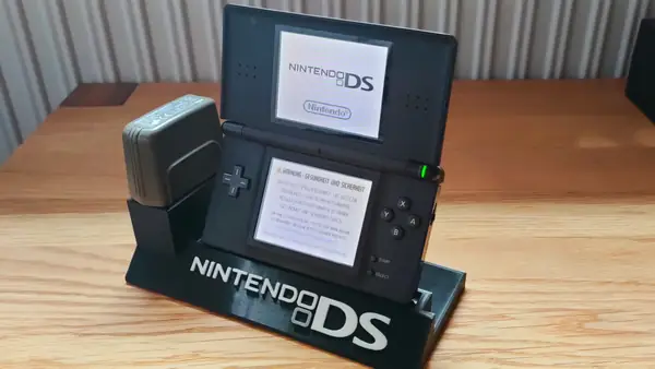 Nintendo DS Stand