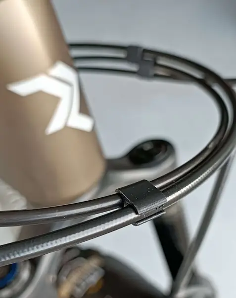 MTB Brake/Shift Cable Clip