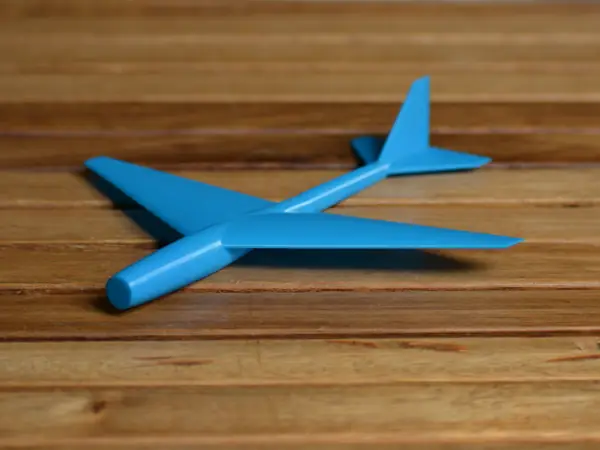 Vase mode glider (customizable) with rubber band hand launcher and tripod mounted catapult