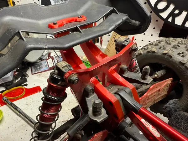 Arrma Kraton 6S V6 - Wing Mount