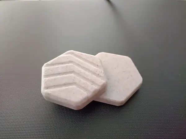 Hex magnetic fidget toy