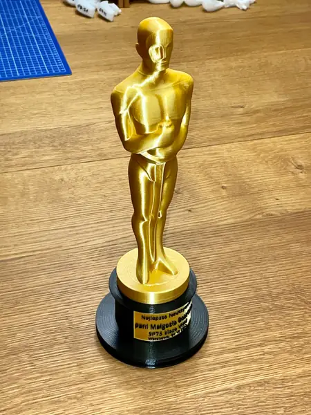 Oscar statue