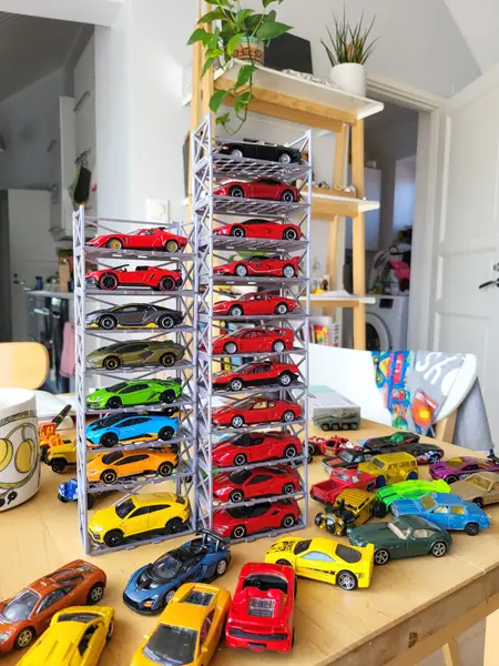3D Printable Garages for Hot Wheels (and similarly sized car toys!)