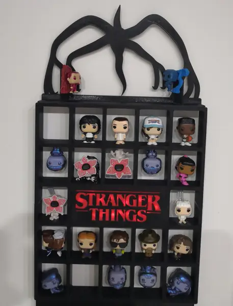 Stranger Things Kinder Joy Stand 24pcs+Mindflayer