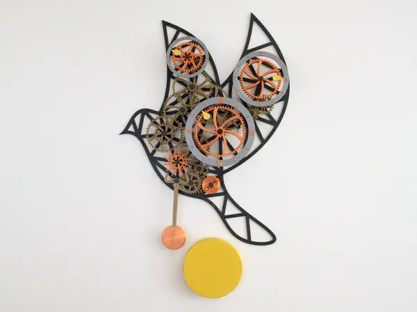Mechanical wall clock