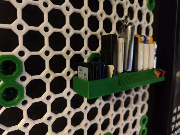 Multiboard USB/SD card/MicroSD card holder