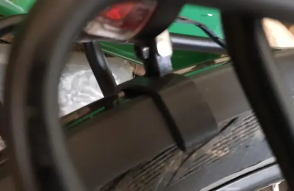 Bicycle Fender Clip