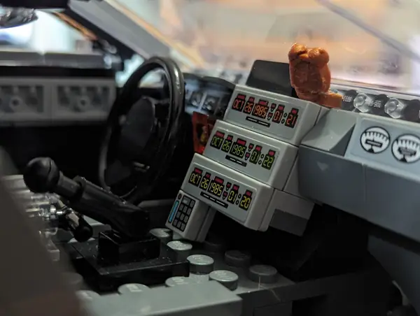 Alarm Clock for Leco Icons BTTF Delorean