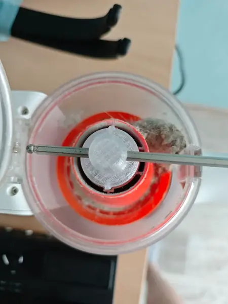 xiaomi MIJIA K10 Vacuum Cleaner filter disassembly tool