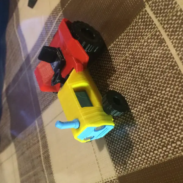Small tractor - 3d printed kit / Malý traktor - 3d tištěná stavebnice