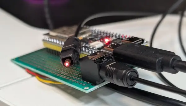 Enclosure for TOSLINK digital audio bridge based around ESPHome