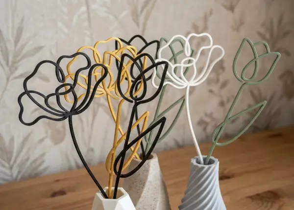 Minimalist Wire Flowers - Vase Decor