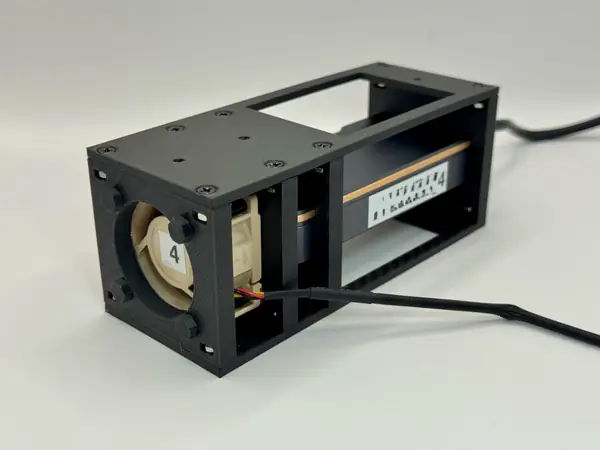 UGREEN 40Gbps M.2 NVMe Enclosure and 40mm Fan Holder - 3D Parametric Model (stackable)