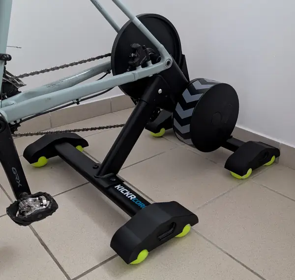 Wahoo Kickr Core V2 Rocker feet (Tennis ball)